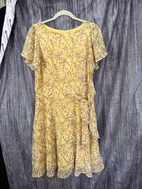 Sunny Yellow Floral Midi Dress with Flutter Sleeves